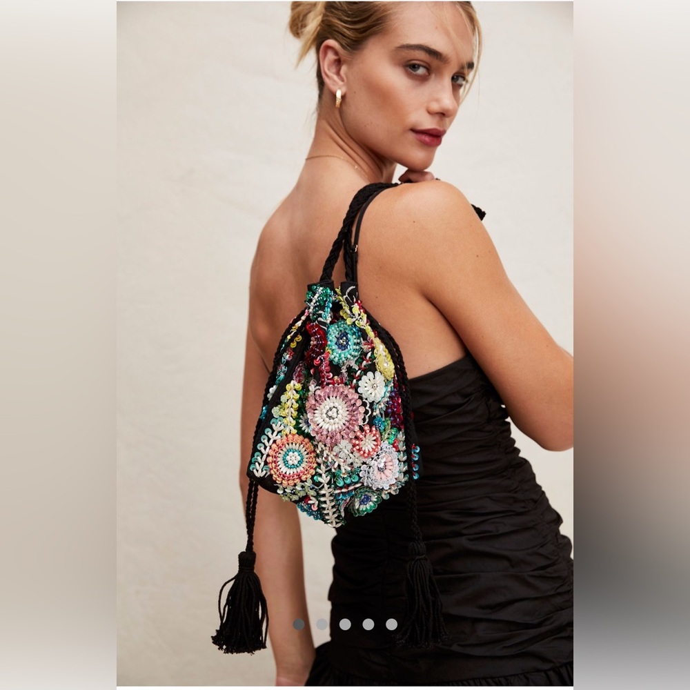 FREE PEOPLE Sweet Escape Crossbody Pouch